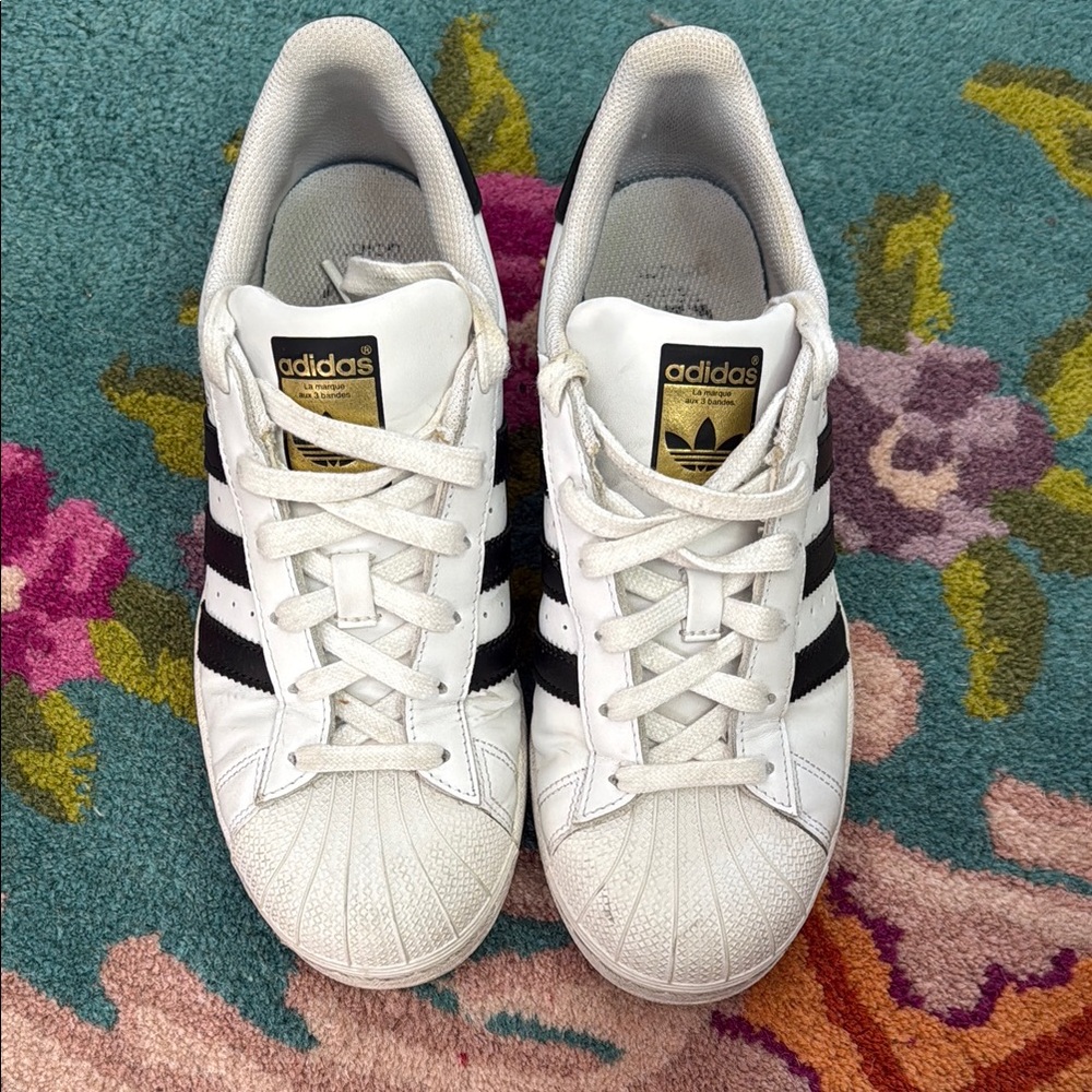 Adidas Superstar White and Black Sneakers Men’s 6.5 but fit Women’s 8